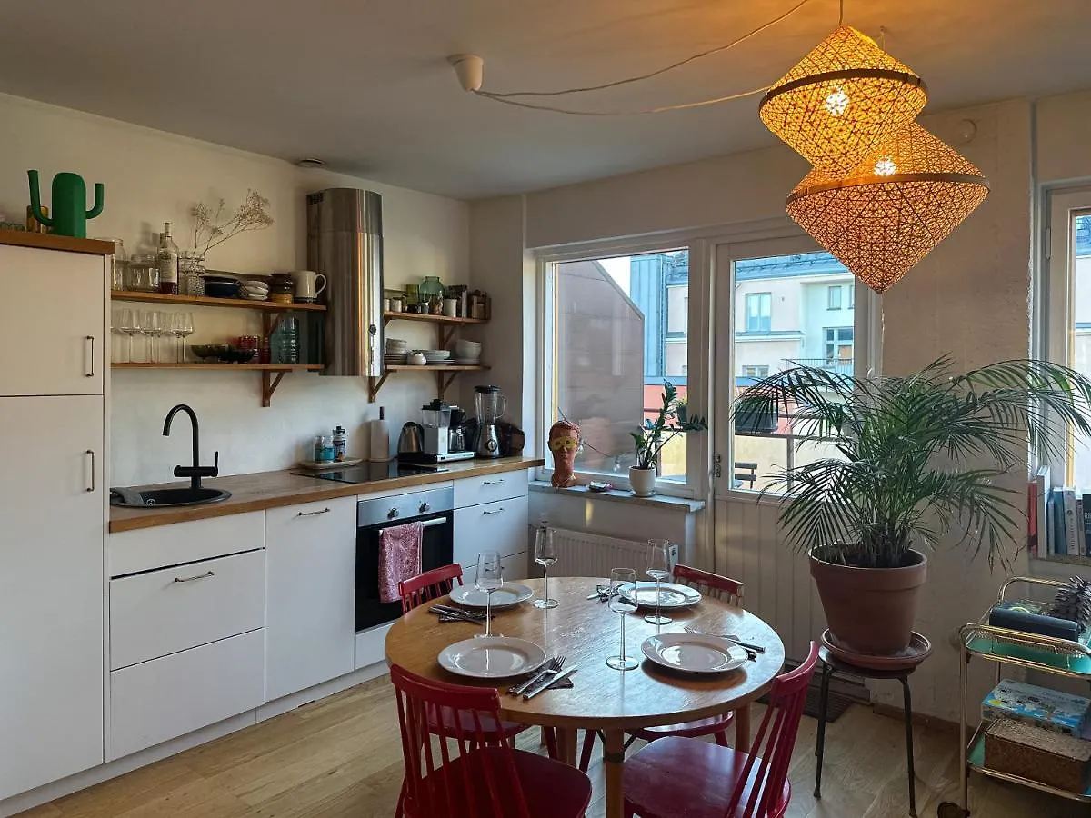 Spacious Top Floor Apartment With Terrace & Remote Working Helsinki